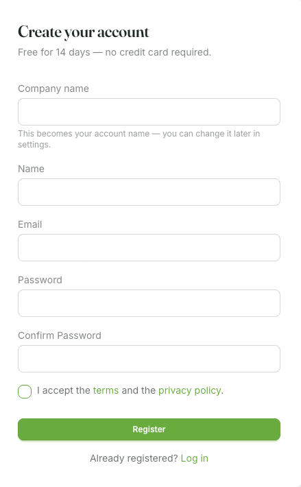 Tragen Sie im Registrierungsformular Firmenname, Name, E-Mail-Adresse und Passwort ein. Bestätigen Sie das Passwort und akzeptieren Sie die AGB sowie die Datenschutzerklärung. Starten Sie den Testzeitraum mit Registrieren.